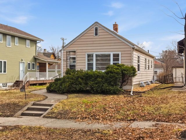 3722 Queen Avenue N, Minneapolis, MN 55412