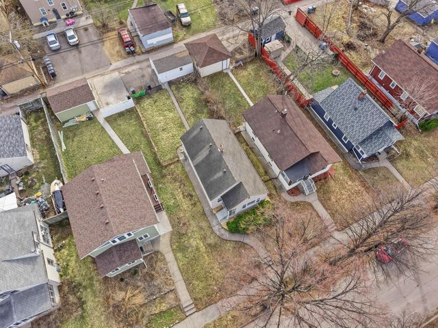 3722 Queen Avenue N, Minneapolis, MN 55412