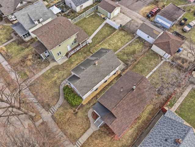 3722 Queen Avenue N, Minneapolis, MN 55412