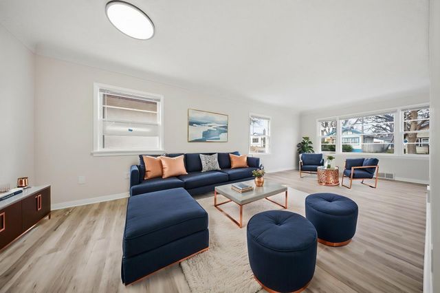 3722 Queen Avenue N, Minneapolis, MN 55412