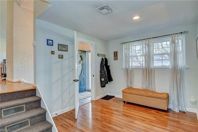 3713 Virginius DR, Virginia Beach, VA 23452