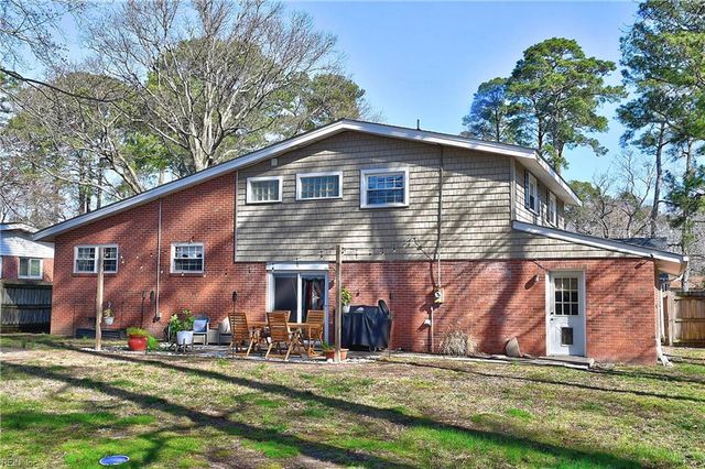 3713 Virginius DR, Virginia Beach, VA 23452