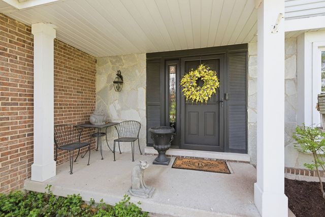6662 Breckenridge Road, Lisle, IL 60532