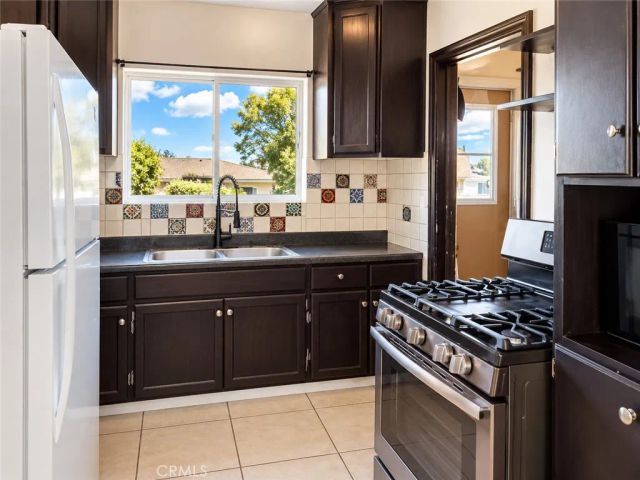 2111 Bird Street, Los Angeles, CA 90033