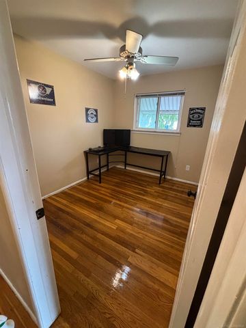 23336 Allor Street, Saint Clair Shores, MI 48082