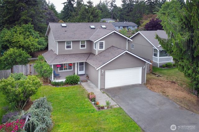 7318 E Raintree Lane, Port Orchard, WA 98366