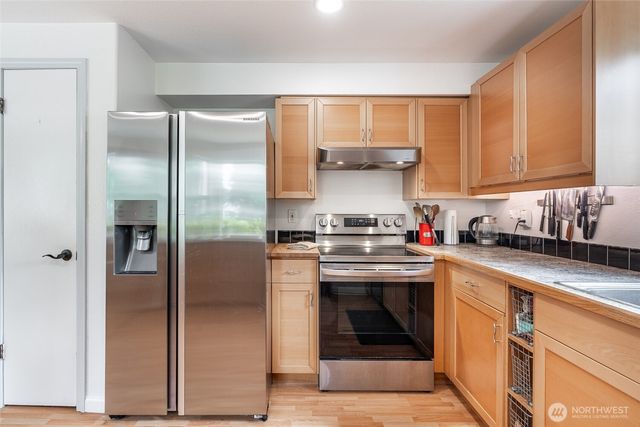 7318 E Raintree Lane, Port Orchard, WA 98366