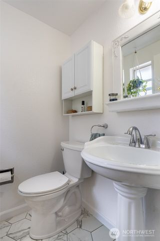 7318 E Raintree Lane, Port Orchard, WA 98366