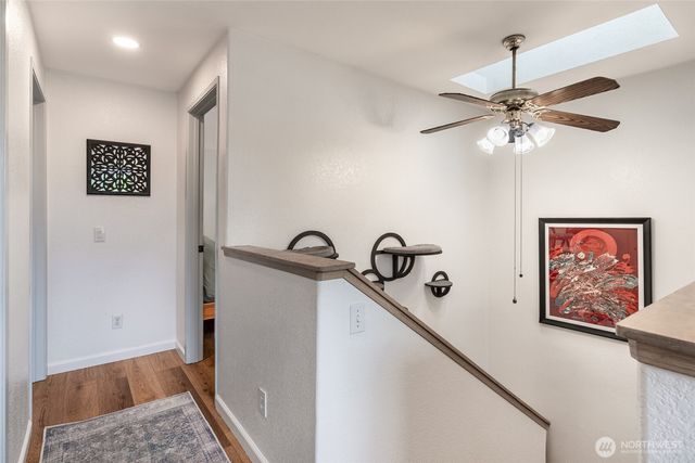 7318 E Raintree Lane, Port Orchard, WA 98366
