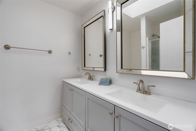 7318 E Raintree Lane, Port Orchard, WA 98366