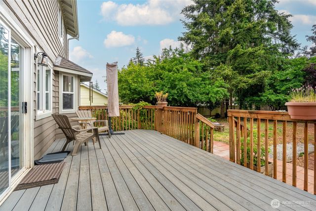 7318 E Raintree Lane, Port Orchard, WA 98366
