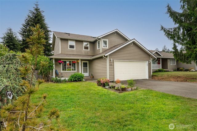 7318 E Raintree Lane, Port Orchard, WA 98366