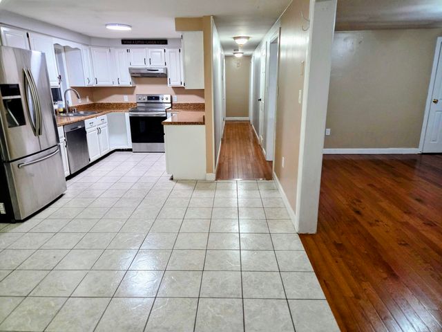 270 Stafford Road, Monson, MA 01057
