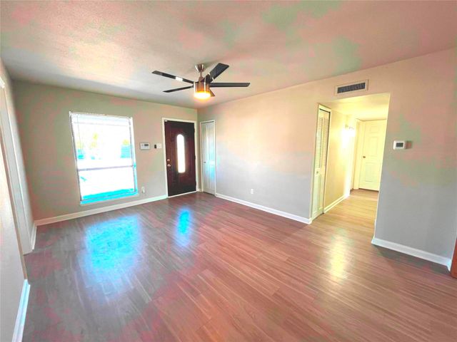 3829 Newport Drive, Garland, TX 75043