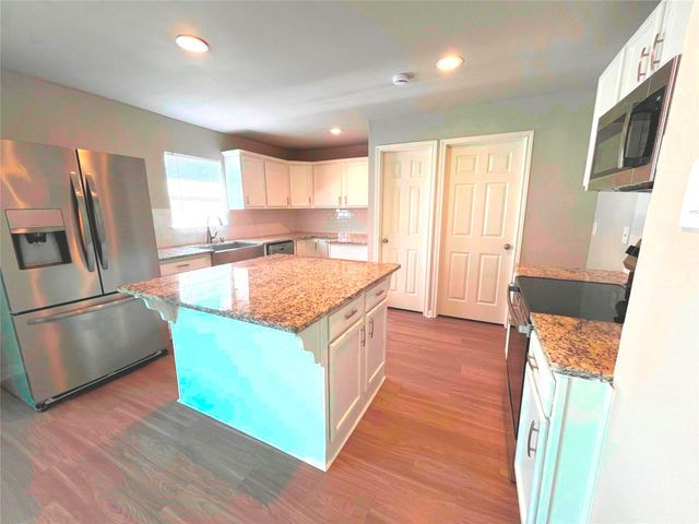 3829 Newport Drive, Garland, TX 75043