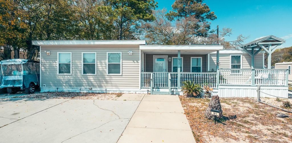 9700 Kings Rd., Myrtle Beach, SC 29572 — exterior