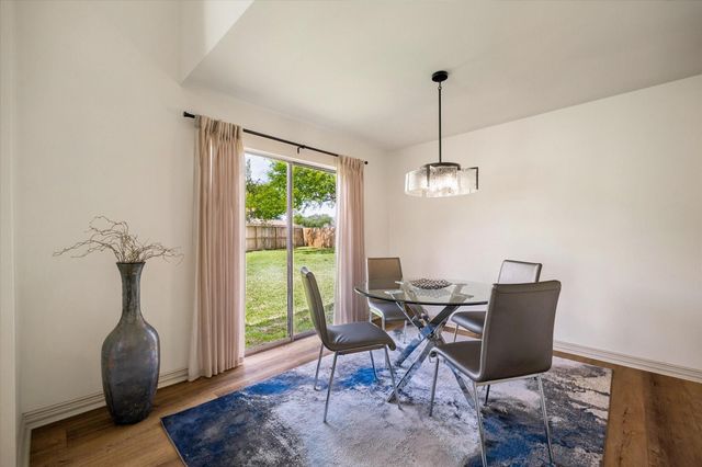 9203 Belle Park Drive, Houston, TX 77099