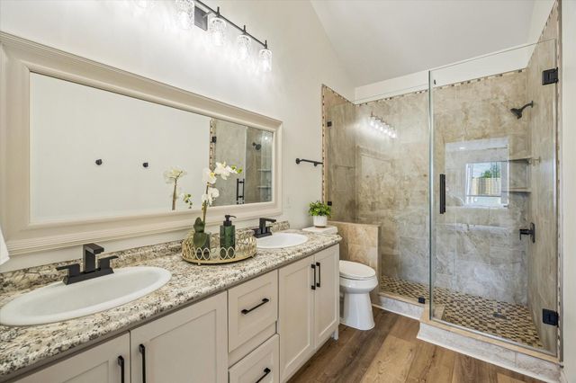 9203 Belle Park Drive, Houston, TX 77099