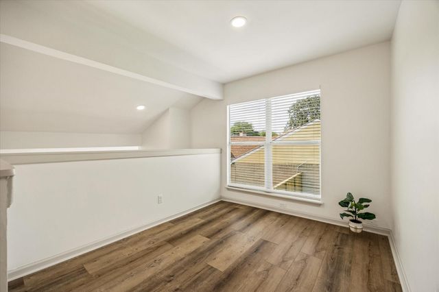 9203 Belle Park Drive, Houston, TX 77099