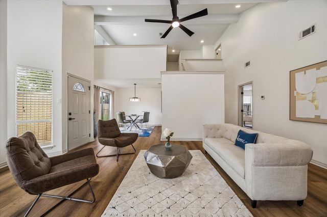 9203 Belle Park Drive, Houston, TX 77099