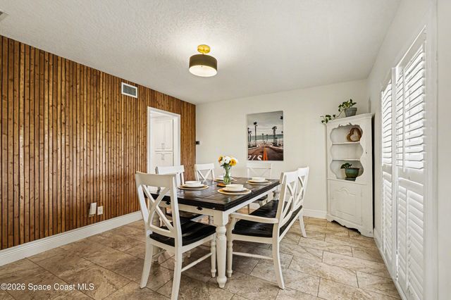 350 Amberjack Place E, Melbourne Beach, FL 32951