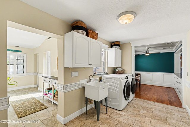 350 Amberjack Place E, Melbourne Beach, FL 32951