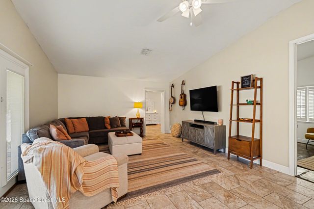 350 Amberjack Place E, Melbourne Beach, FL 32951