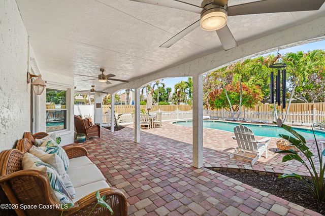 350 Amberjack Place E, Melbourne Beach, FL 32951