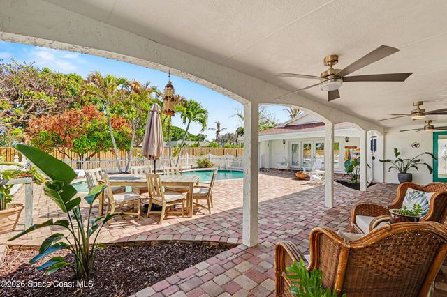 350 Amberjack Place E, Melbourne Beach, FL 32951