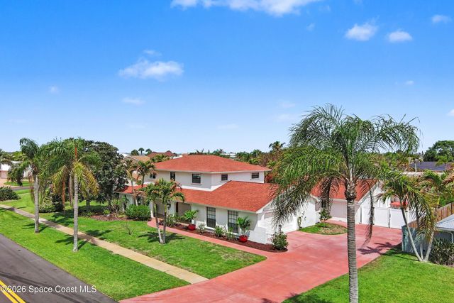 350 Amberjack Place E, Melbourne Beach, FL 32951