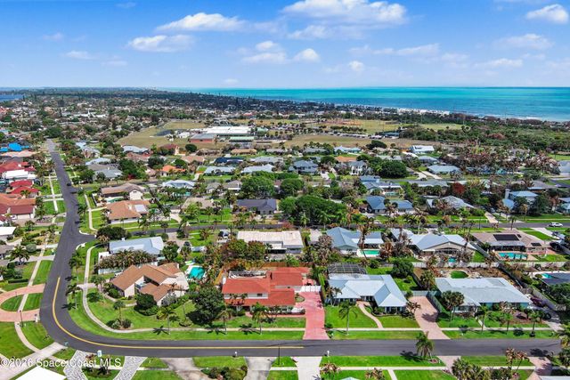 350 Amberjack Place E, Melbourne Beach, FL 32951