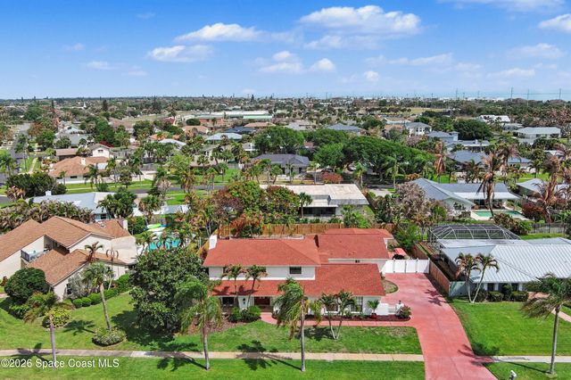 350 Amberjack Place E, Melbourne Beach, FL 32951