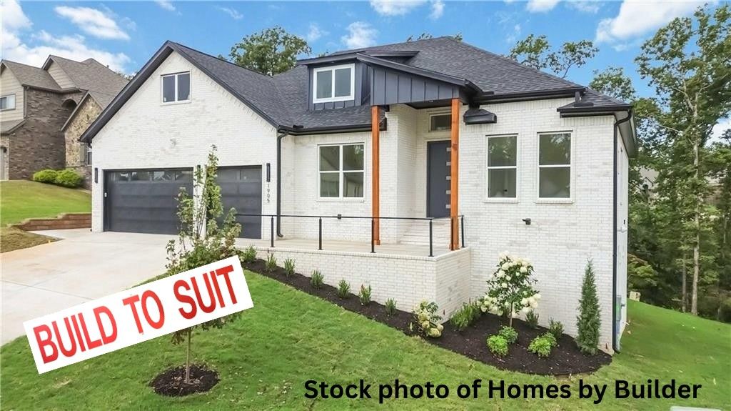 1905 NE Chaucer Street, Bentonville, AR 72712