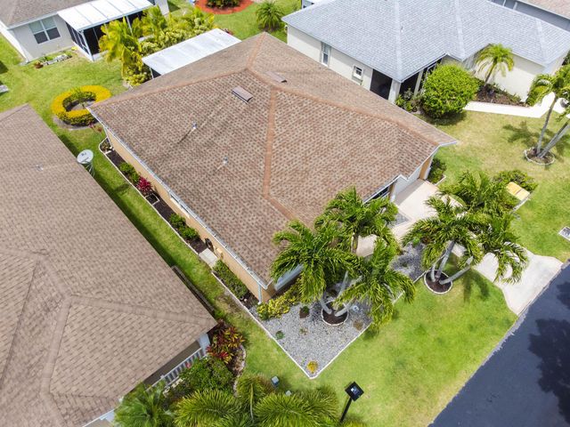 520 NW Galatone Court, Port St Lucie, FL 34986