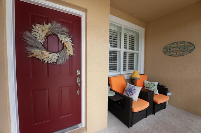 520 NW Galatone Court, Port St Lucie, FL 34986