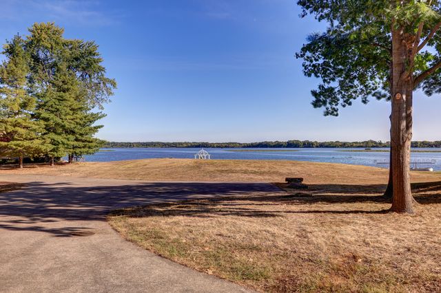 701A Hill Drive, Rock Falls, IL 61071