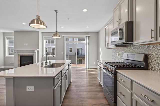 7265 Zircon Court N, Maple Grove, MN 55311