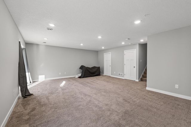 7265 Zircon Court N, Maple Grove, MN 55311