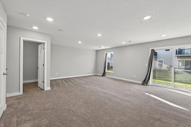 7265 Zircon Court N, Maple Grove, MN 55311