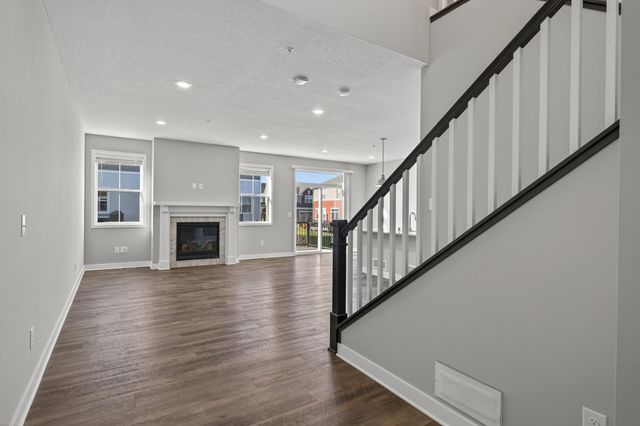 7265 Zircon Court N, Maple Grove, MN 55311