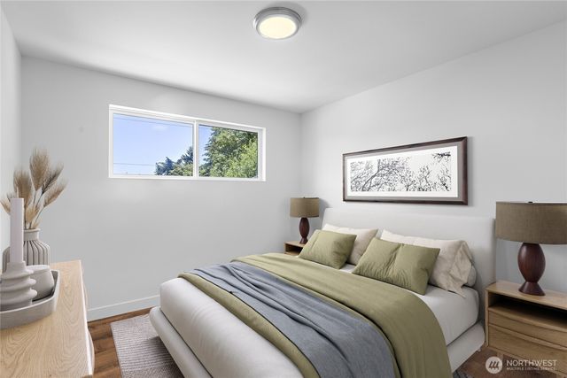 203 105th Avenue SE, Bellevue, WA 98004