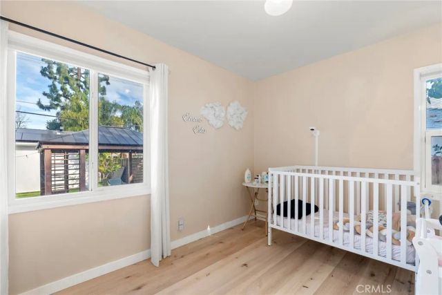 17731 Burbank Boulevard, Encino, CA 91316