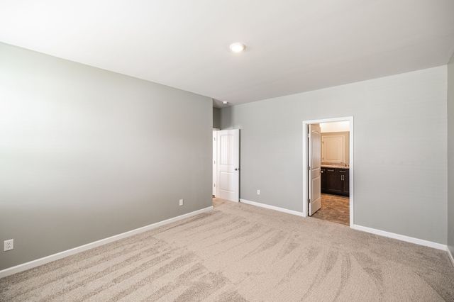 1168 Barry Baker Ln, White House, TN 37188