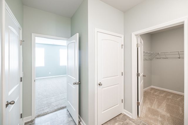 1168 Barry Baker Ln, White House, TN 37188