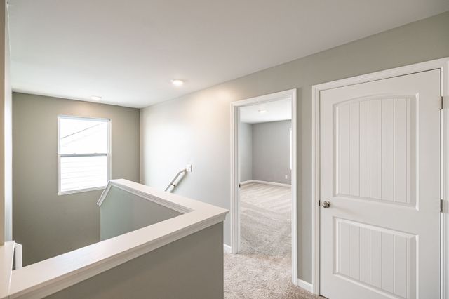 1168 Barry Baker Ln, White House, TN 37188