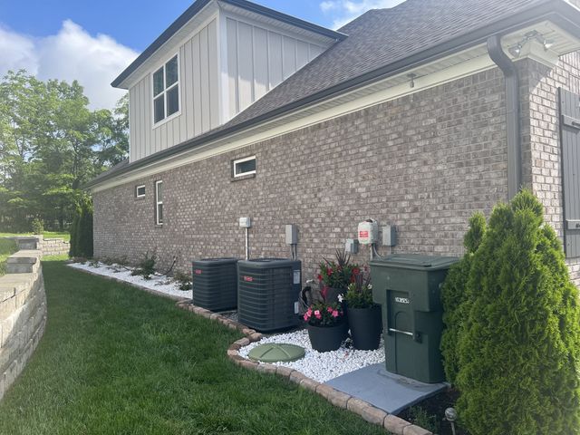 602 Lake Reserve Cv, Hermitage, TN 37076