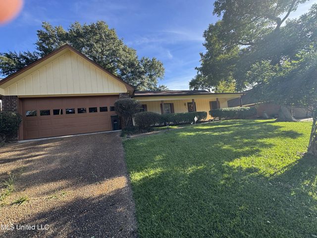 4375 Redwood Circle, Jackson, MS 39212