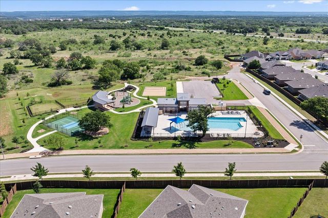 221 Firethorn RD, Marble Falls, TX 78654