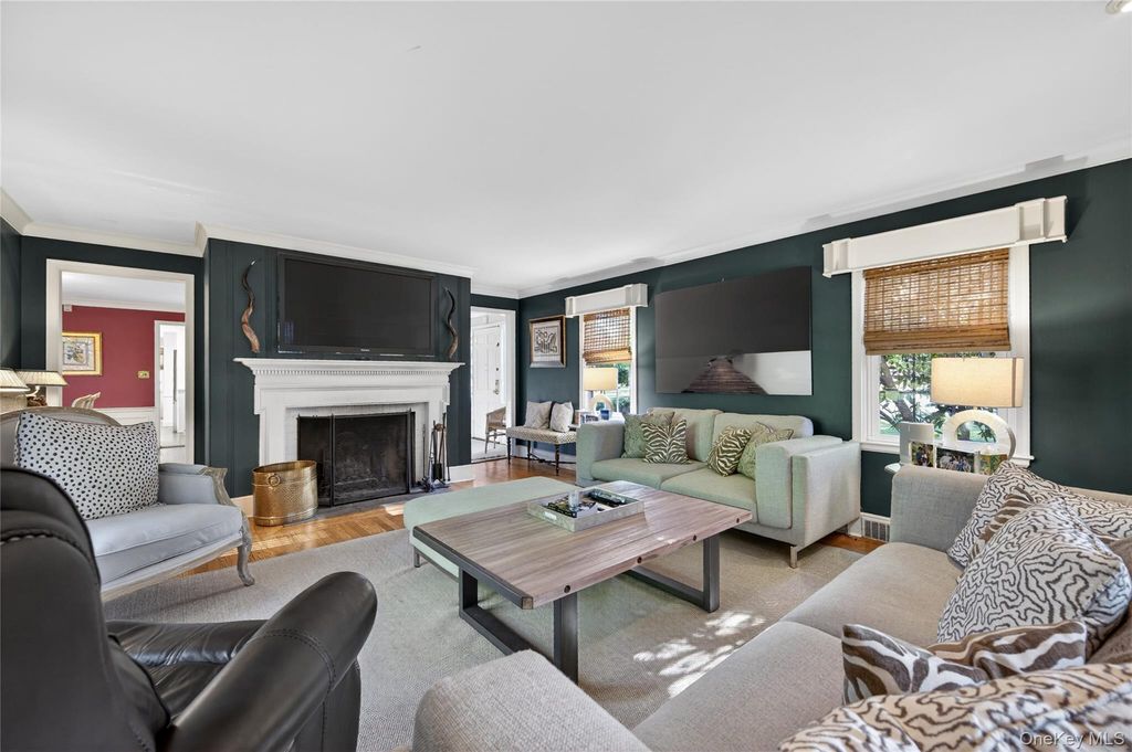 21 Weir Lane, Locust Valley, NY 11560 — photo 5