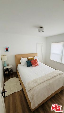 7029 4th Avenue, Los Angeles, CA 90043